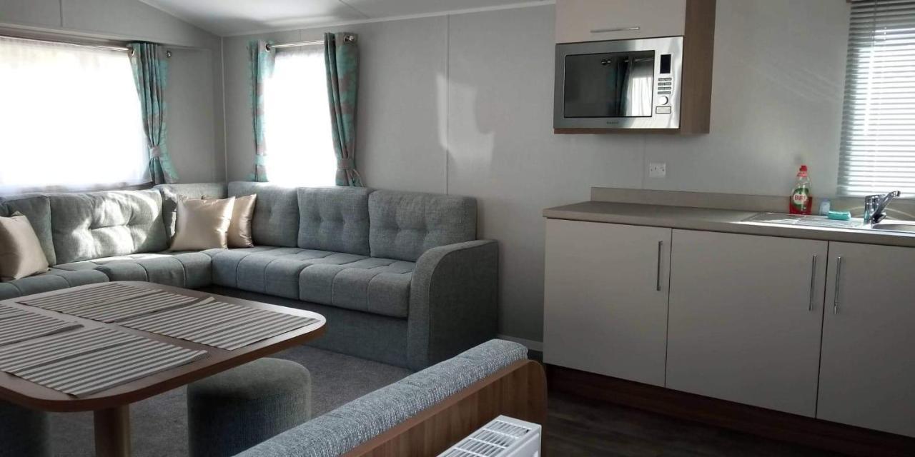 Haven Rockley Park,Lytchett Bay View Hotel Пул Екстериор снимка