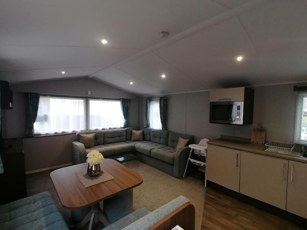 Haven Rockley Park,Lytchett Bay View Hotel Пул Екстериор снимка